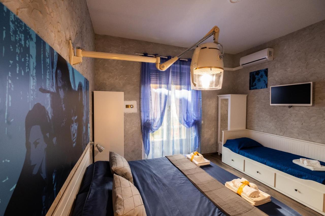 Cineroma B&B Bagian luar foto