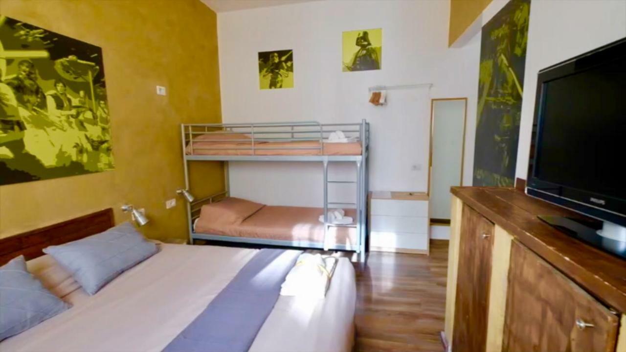 Cineroma B&B Bagian luar foto